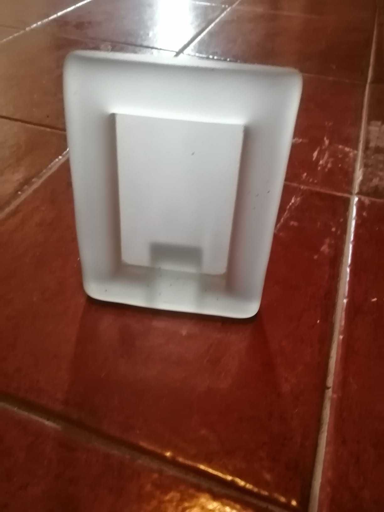moldura de vidro transparente pesada