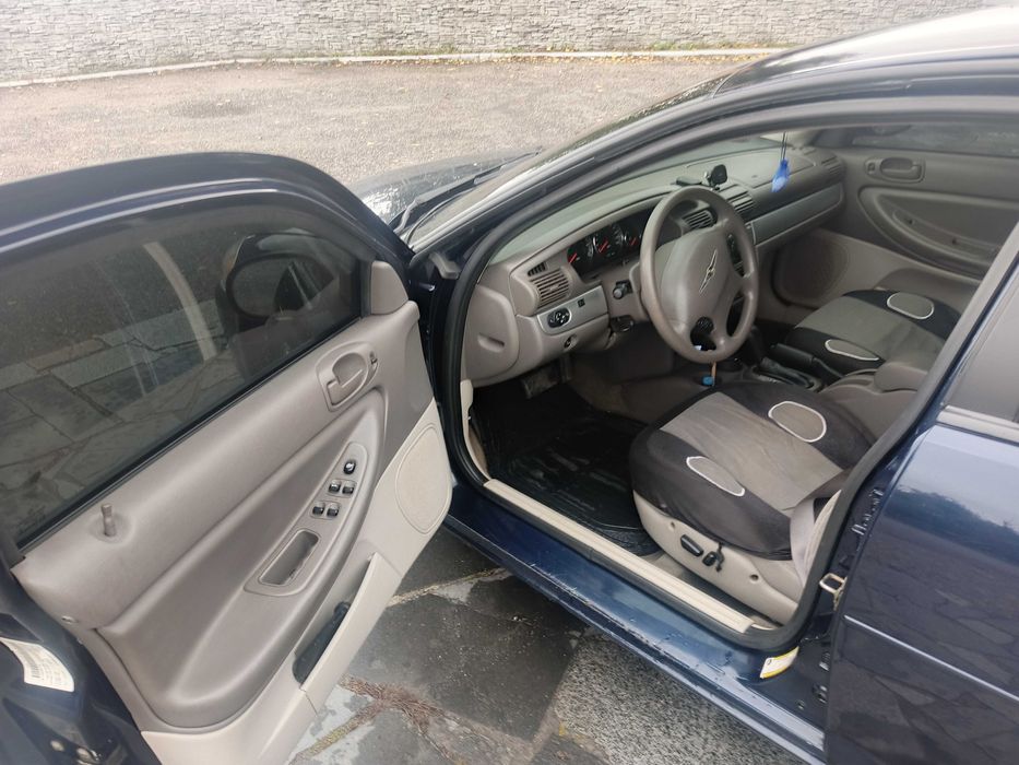 Крайслер себрінг 2005