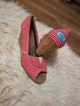 Buty na koturnie TOMS
