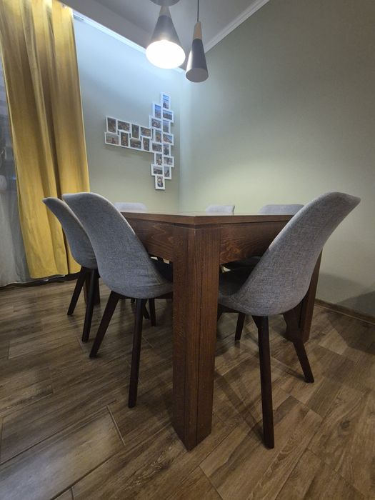 Sprzedam stół drewniany