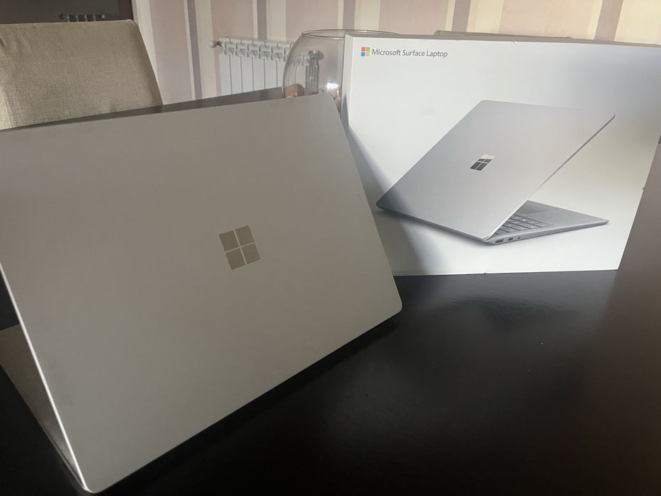 Surface Laptop Microsoft