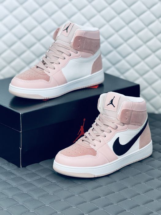 Nike Air Retro Jordan 1 pink кроссовки хайтопы женские розовые Джордан