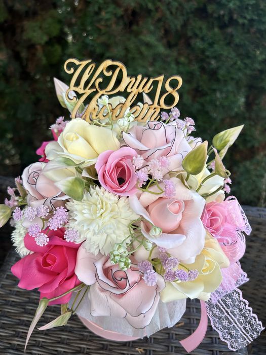 Box z kwiatami mydlanymi na różne okazje