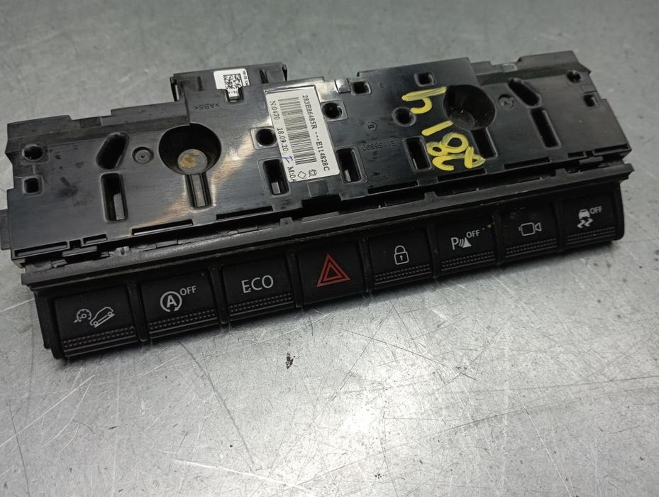 Botão / interruptor 4 piscas DACIA Duster (HM_)