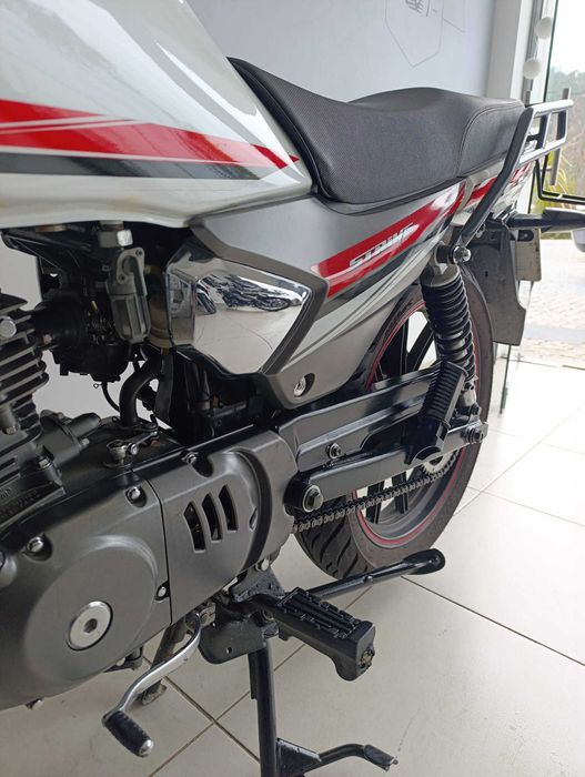 Super Keeway 125 semi nova