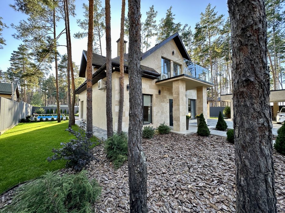 Будинок з ремонтом та 5/ма кімнатами у Бучі