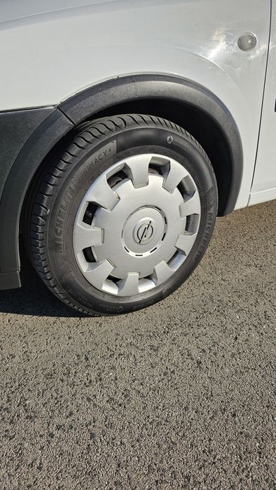 Opel Combo 1.7CDTI 100cv de 2010