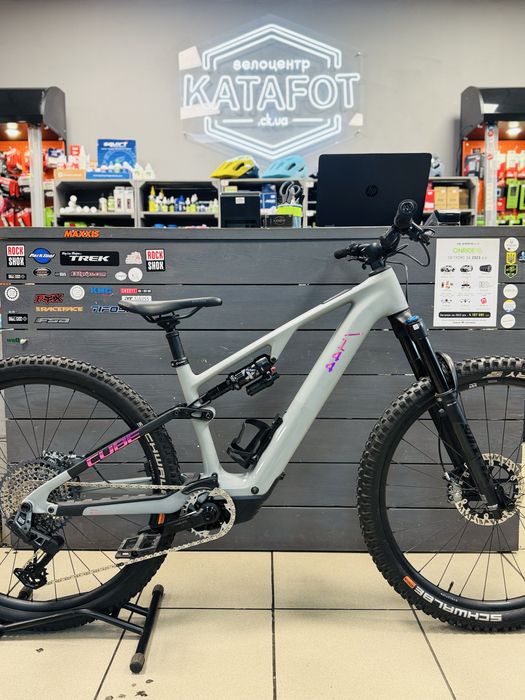 Карбоновий електро CUBE AXS 18.3кг