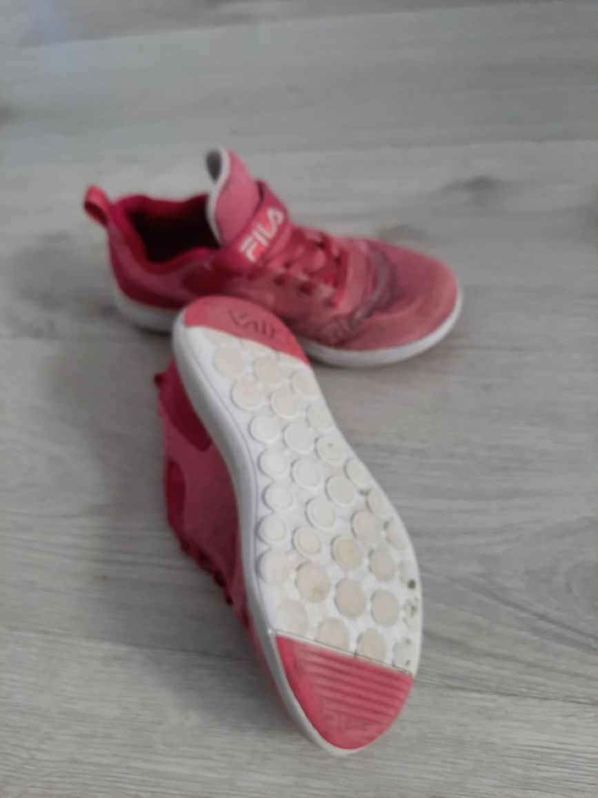 Buty sportowe dla dziewczynki, rozm.33