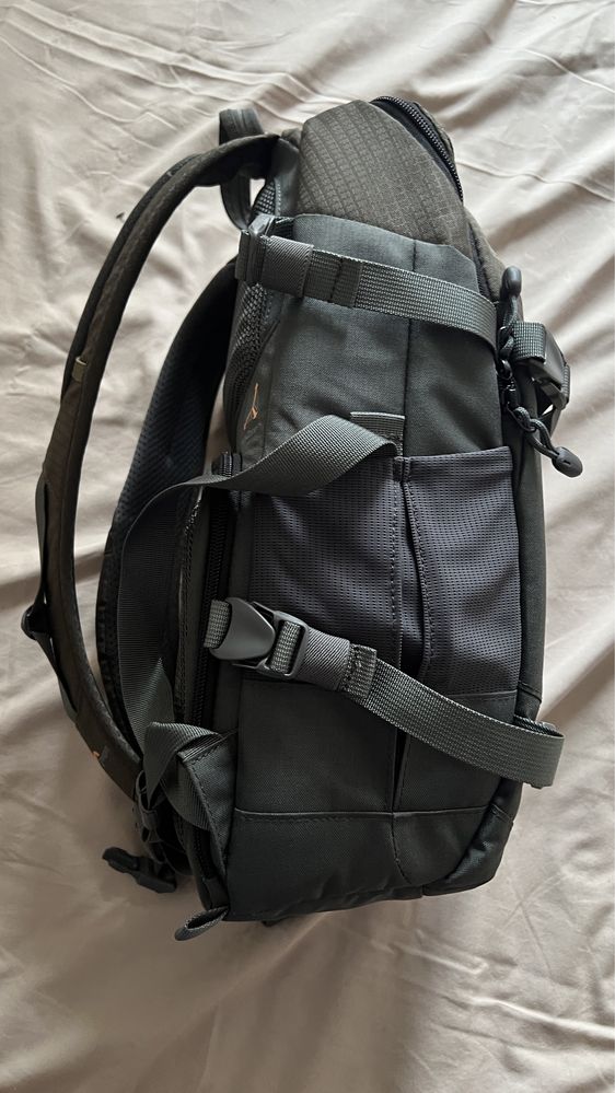 Mochila Lowepro Flipside Trek 250 AW