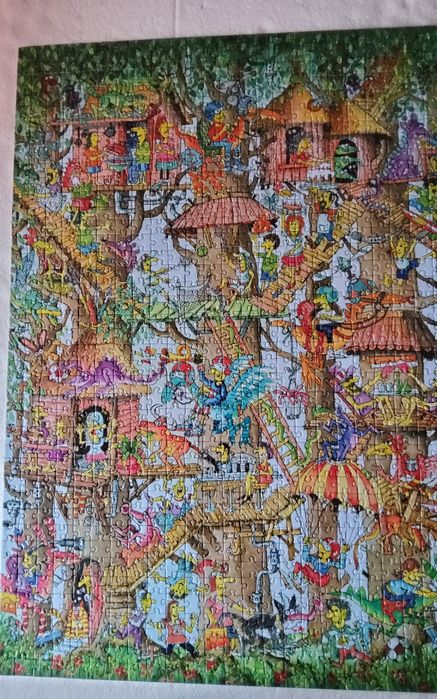 Puzzles HEYE - Car Cemetery 1000 peças, Homely Housemates e Tree Lodge