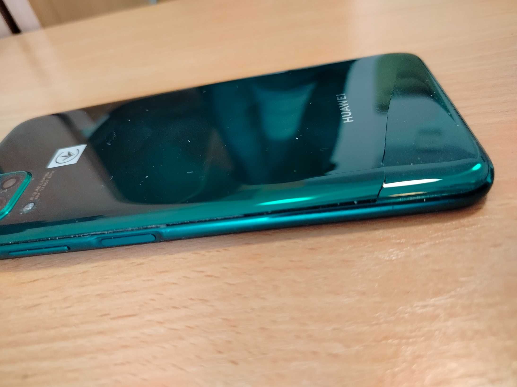 Telefon Huawei P40 lite - stan dobry, uszkodzony