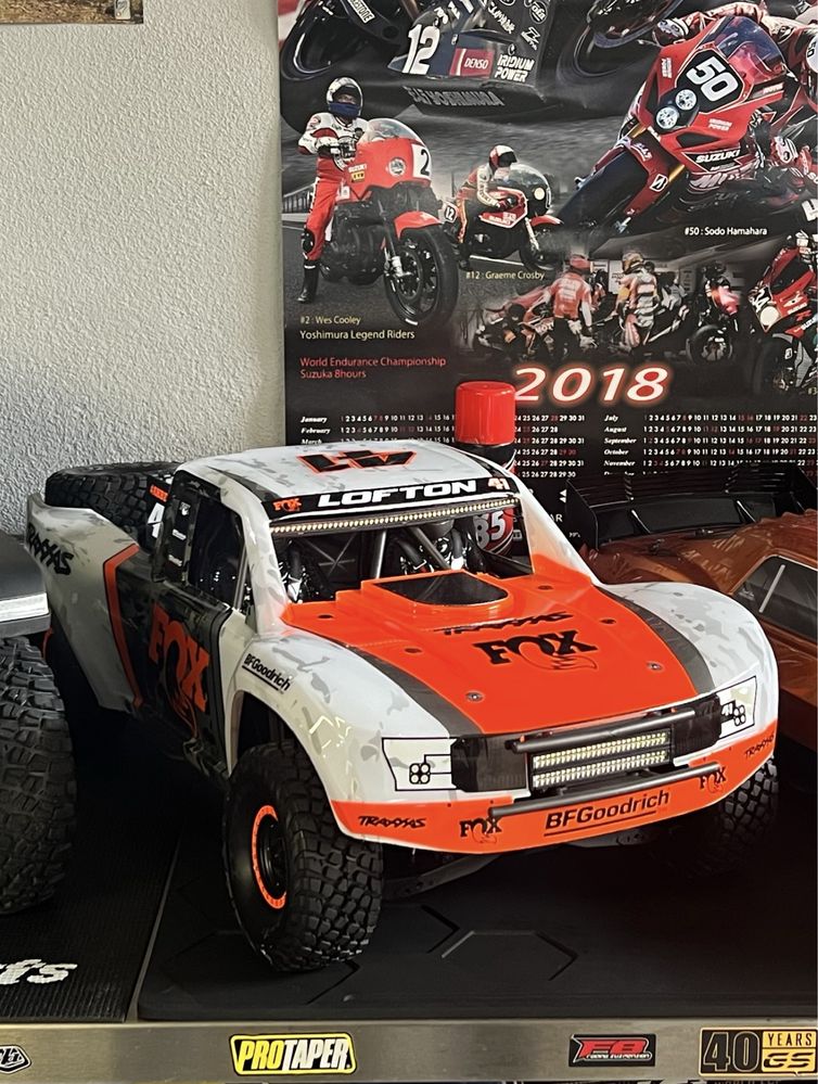 Traxxas UDR Desert Racer Fox