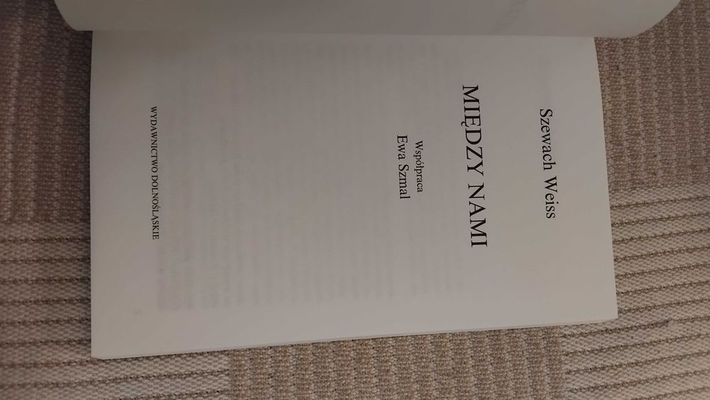 Szewach Weiss, Między nami, stan bdb NAJTANIEJ