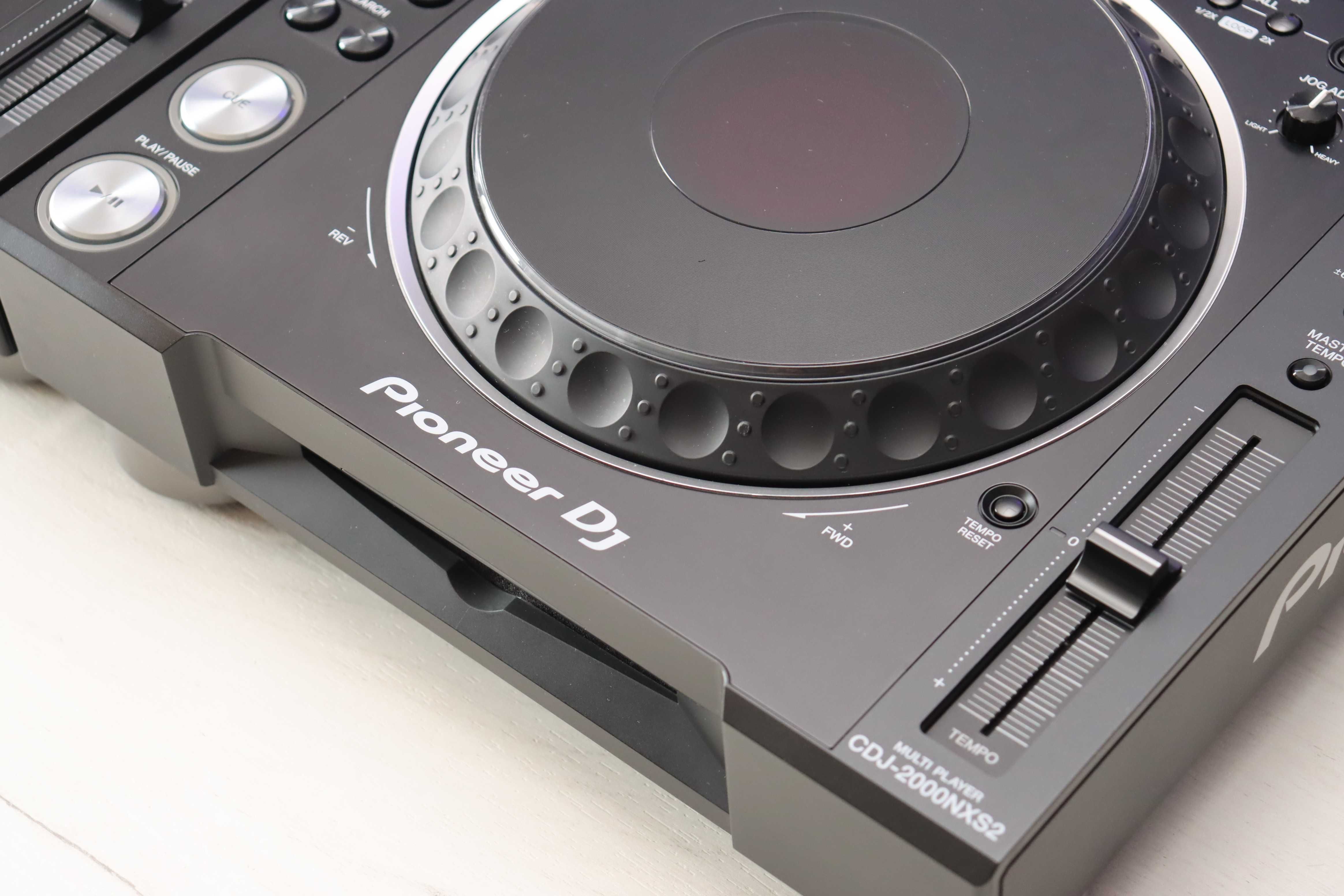 2 x Pioneer CDJ 2000 nexus 2 Jak Nowe Gwarancja