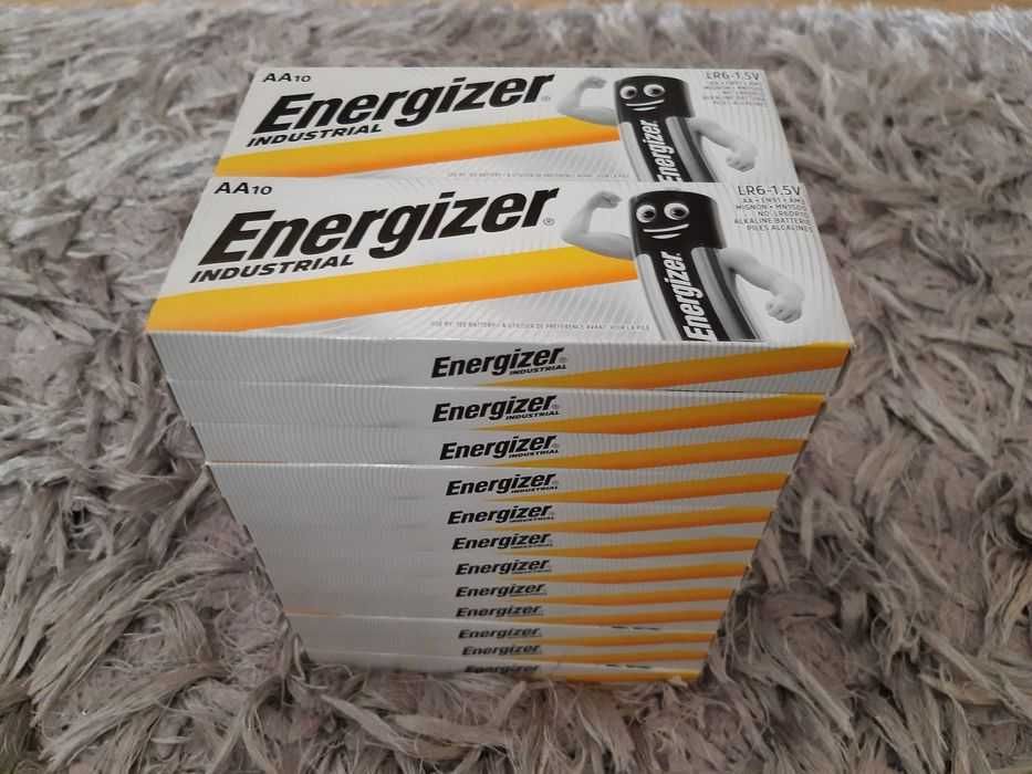 Energizer nowe mocne baterie industrial AA 120 sztuk plus AAA 120 szt.