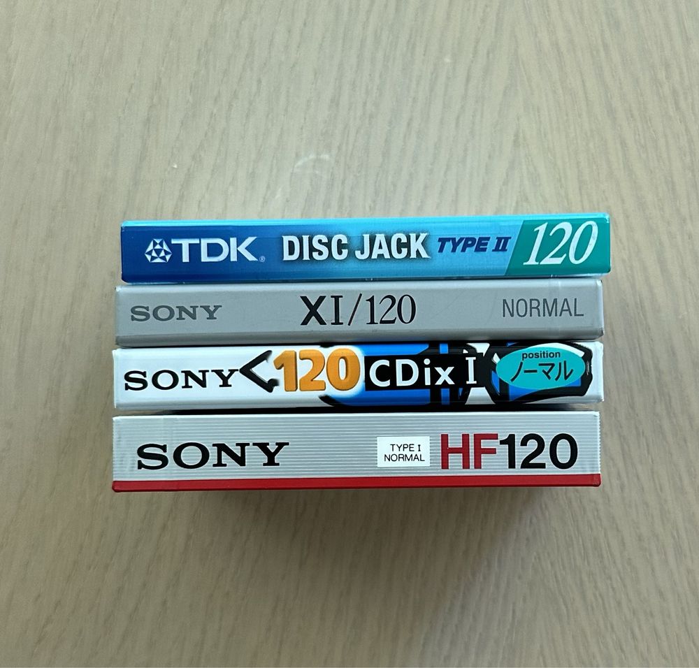 4 касети по 120 звилин Sony, TDK