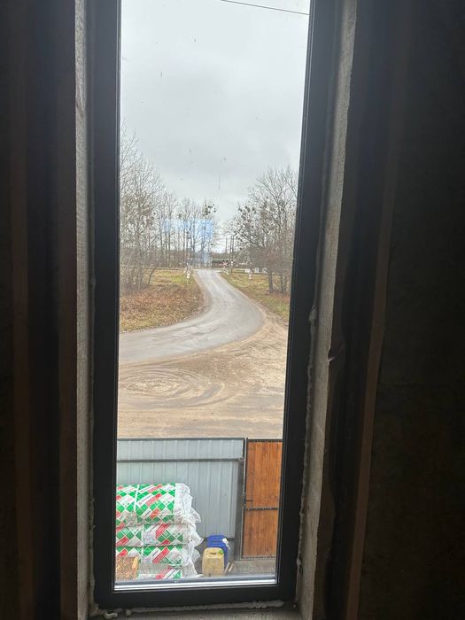 Продам трикутник новобудова