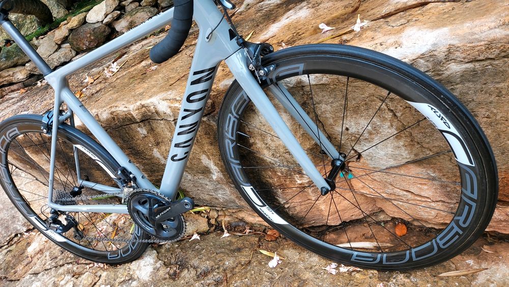 Mafrabike Rodas d carbono Tufo  oportunidade