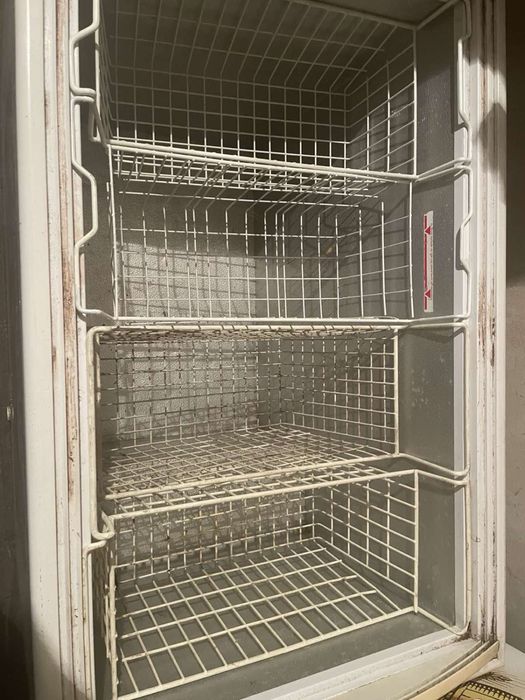 Морозильна ларь .Виробник Польща