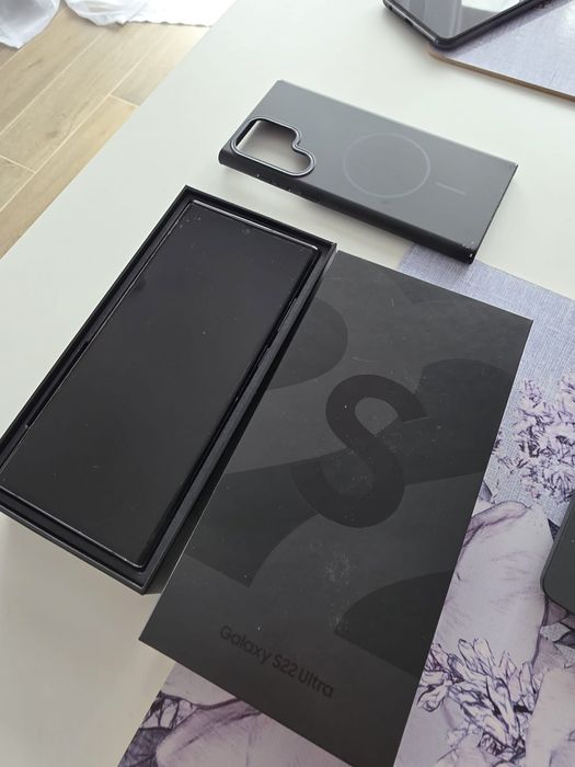 Samsung Galaxy s22 ultra 128gb