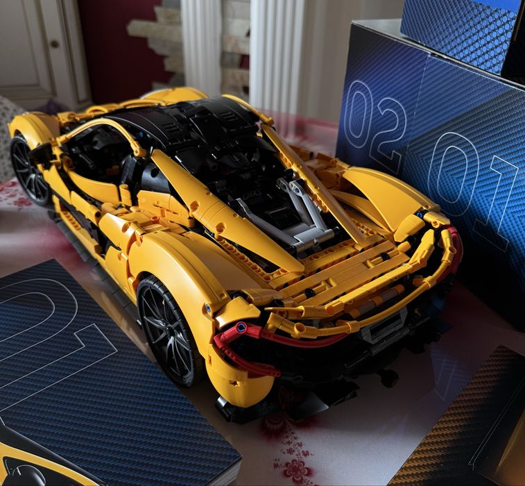 Конструктор LEGO Technic McLaren P1  (42172) Оригінал. Повний комплект