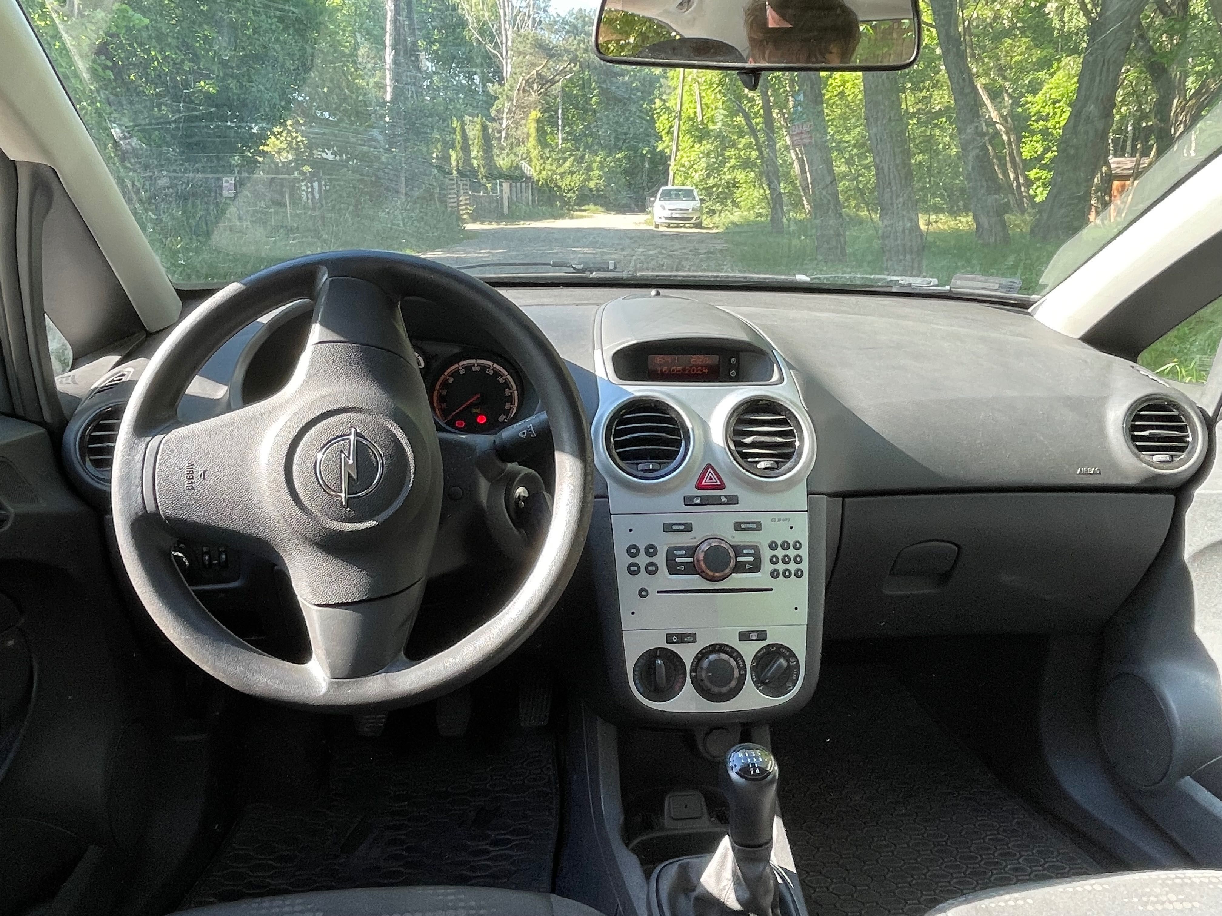 Opel Corsa D 2014