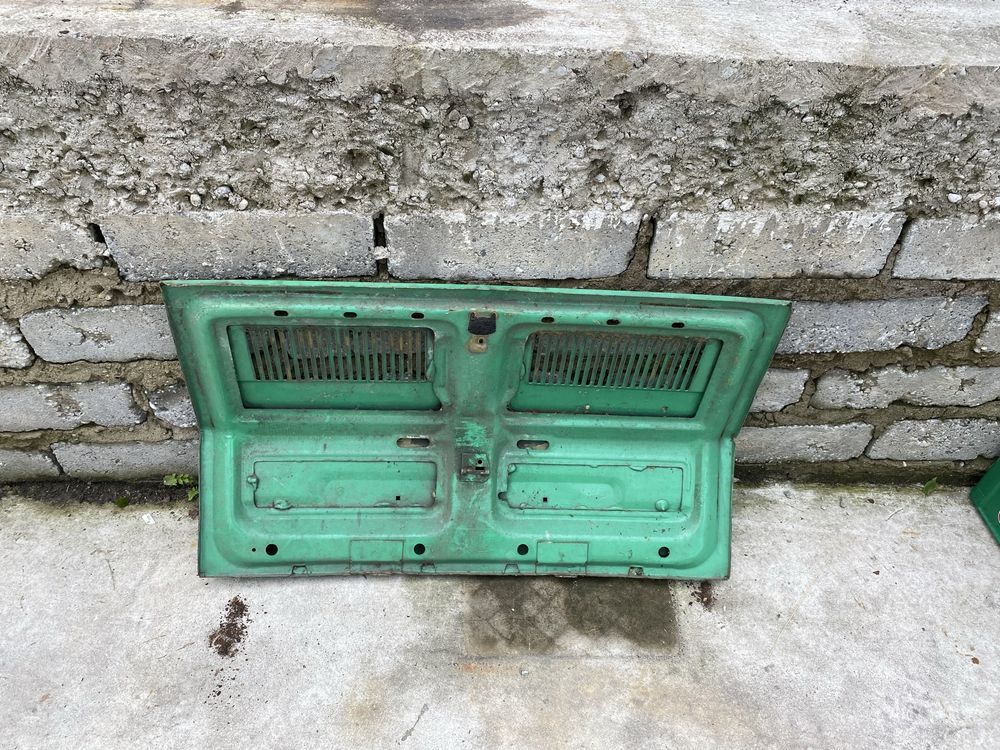 Maska i klapa tylna fiat126p fl