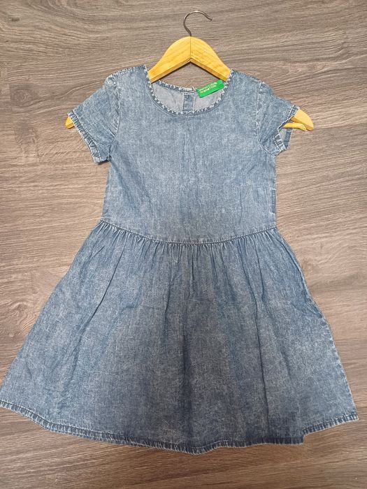 Дитячий одяг дівчинка