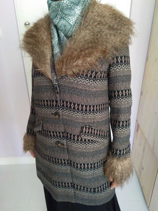 Płaszcz z wełną damski kimchi blue przejściowy orientalny oryginal 36