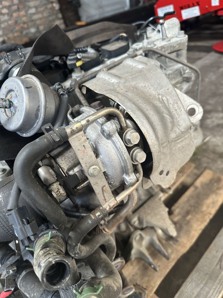 Двигун 1,4 tce benzun , мотори Renault scenic 3 Renault trafik megan2