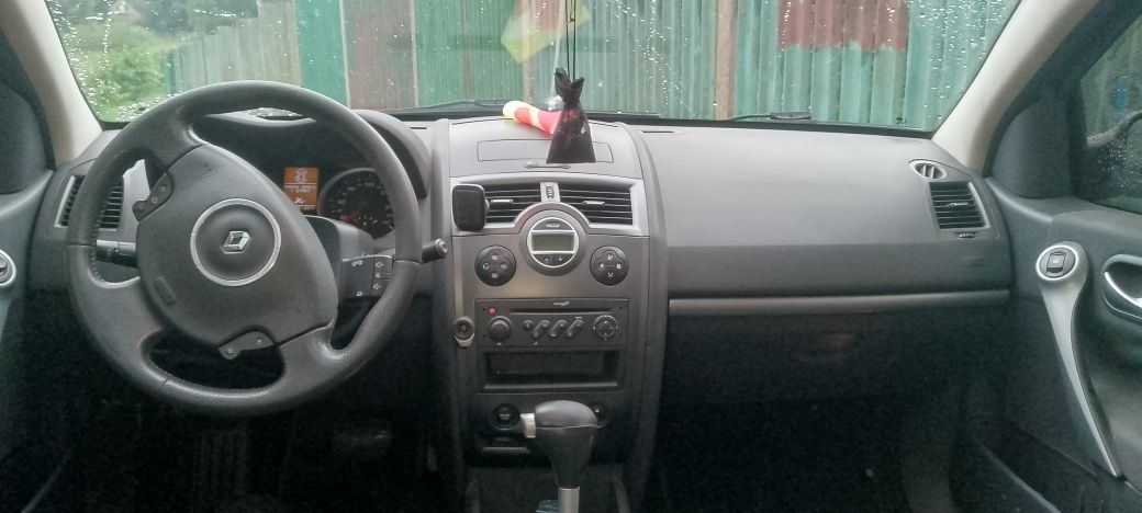 Меган 2 2.0 г/б 2007р
