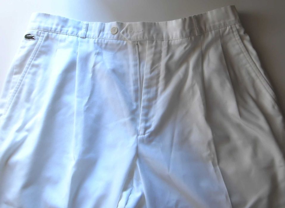 OPORTUNIDADE: Calça de homem, NOVA, clássica, cor branca LACOSTE 44FR
