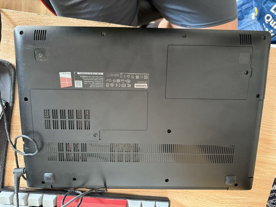 Lenovo 310-15ISK