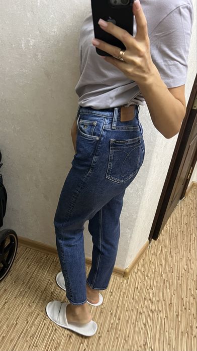 Жіночі джинси Mom Calvin Klein,Mango розмір 26