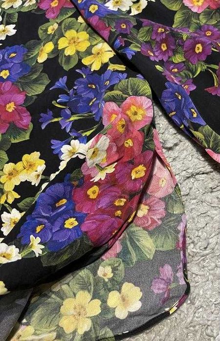 Оригинал.стильная,шелковая блуза vip-бренда dolce gabbana