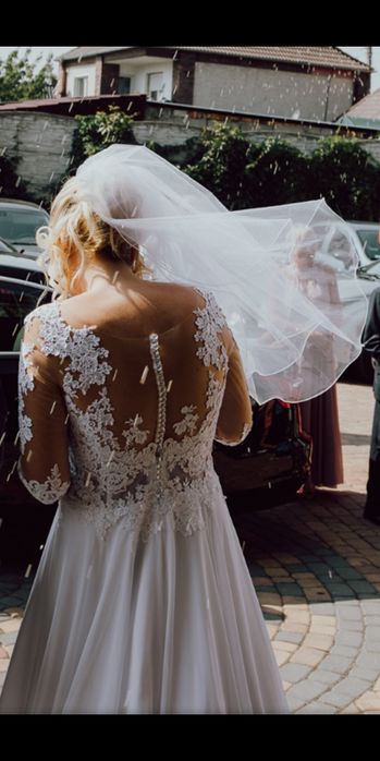 Suknia Ślubna 40-42