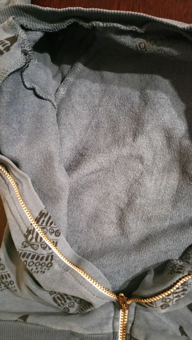 Bluza cienka rozpinana bez kaptura rozm. 92-98