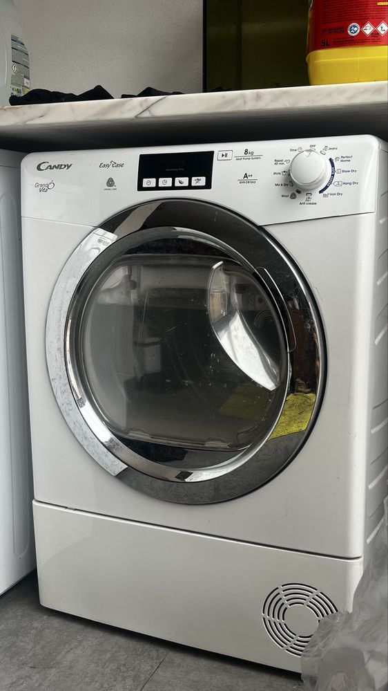 Maquina de secar roupa