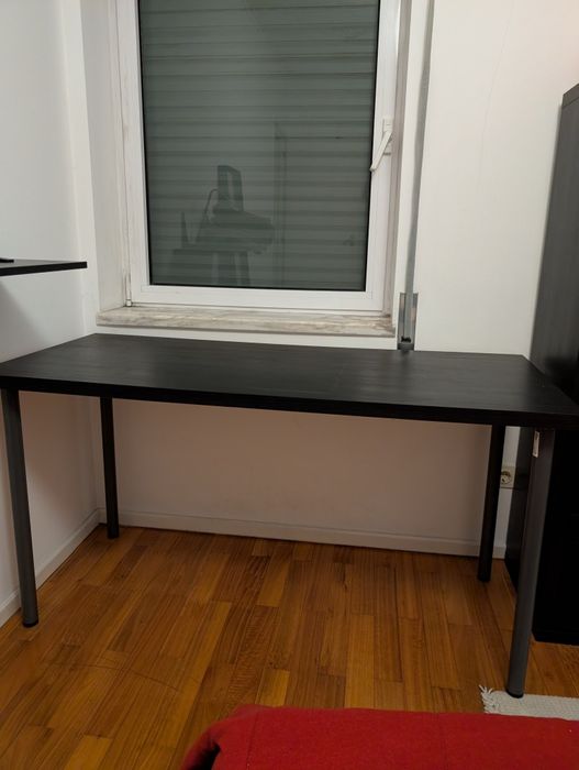 Secretária IKEA castanho escuro