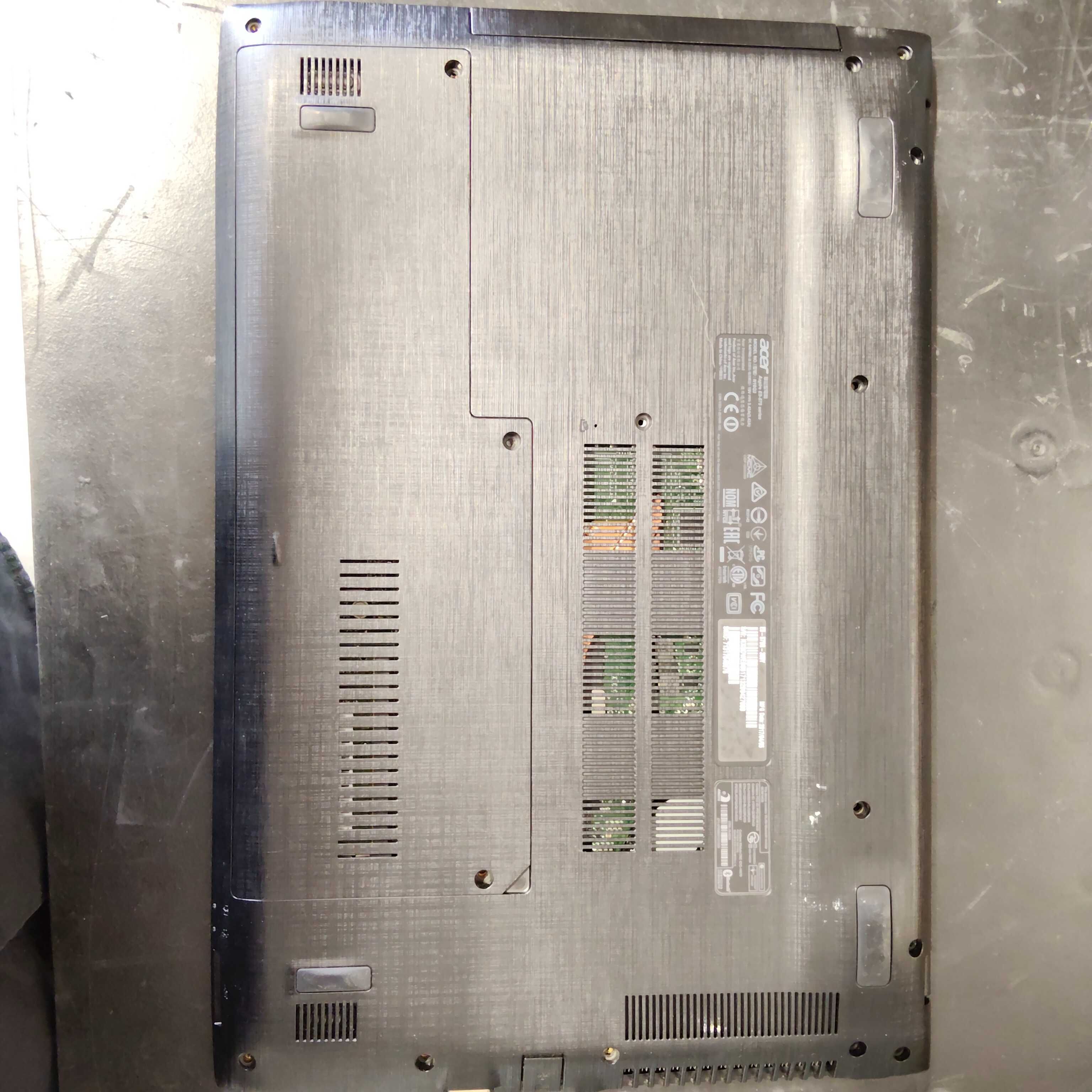 Computador portatil para peças
