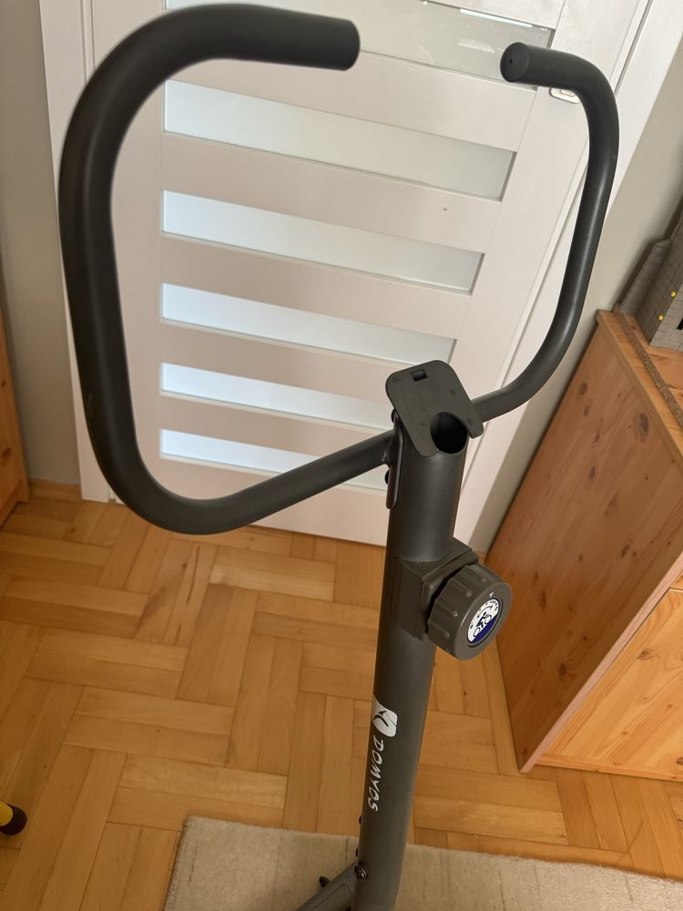 Rowerek stacjonarny Decathlon DOMYOS - regulowany opór