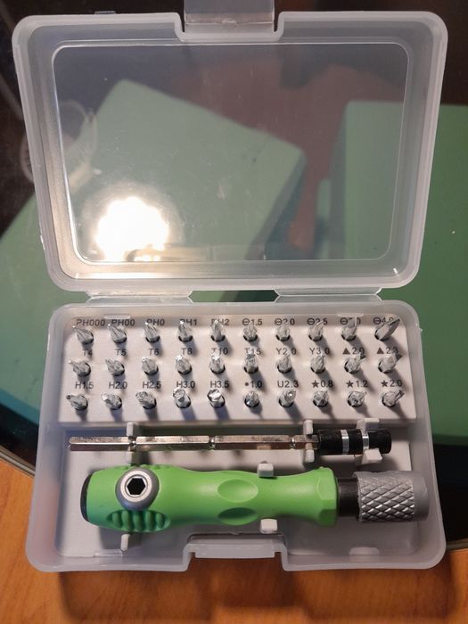 Mini Zestaw Wkrętaków do telefonów, tablet,okularów itd.Nowy