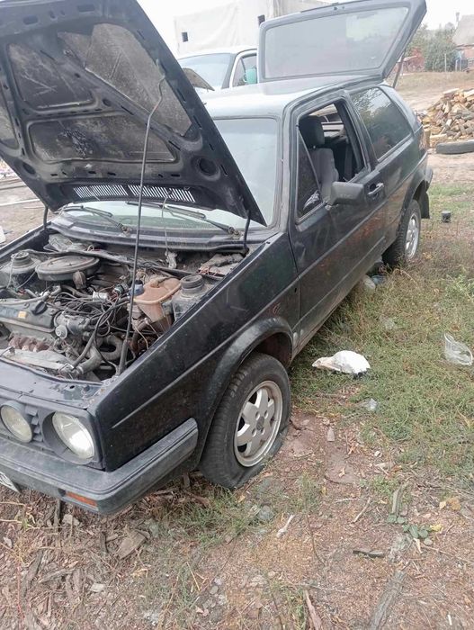 VolksWagen Golf 2
