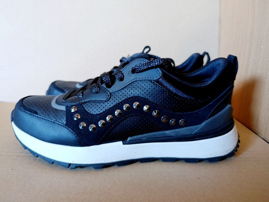 Tênis Skechers de Mulher