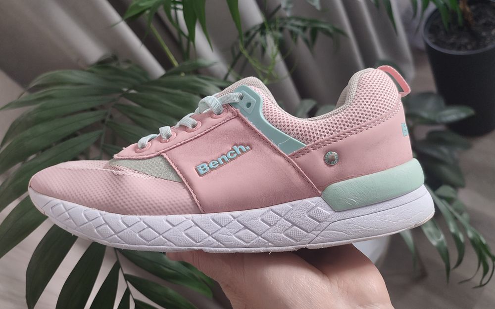 Кросівки для дівчинки Bench