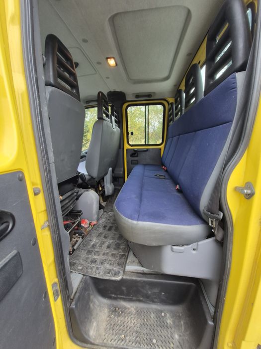 Iveco daily specjalny pomoc drogowa