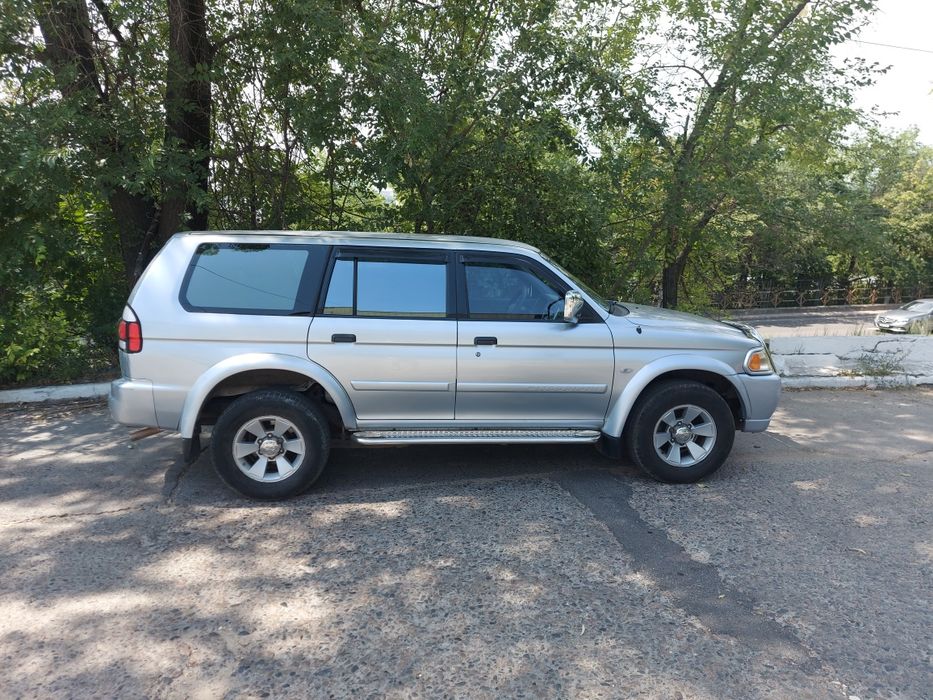 Продам автомобиль.