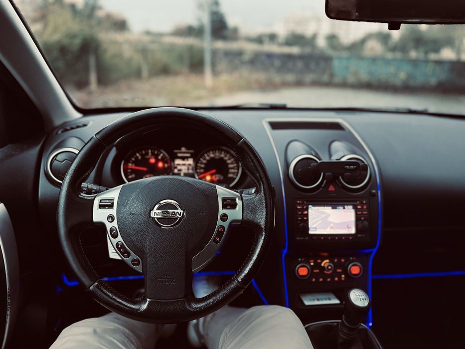 Nissan Qashqai FULL EXTRAS