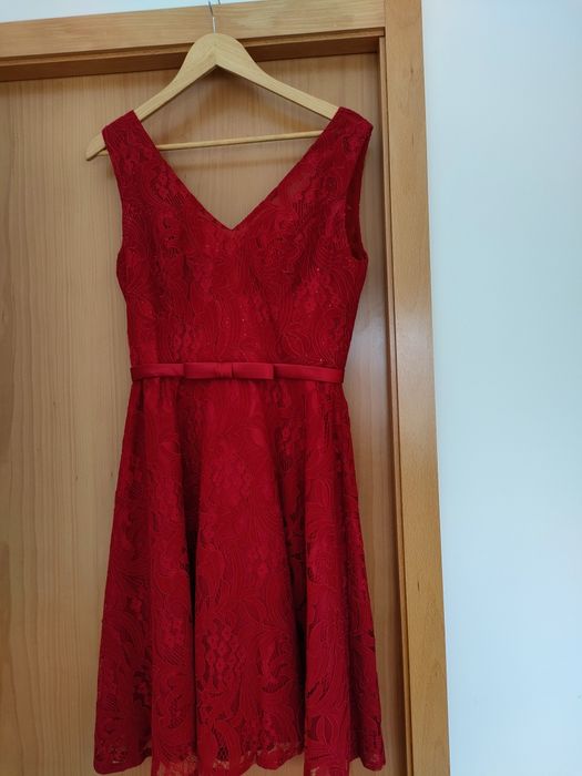 Vestido curto vermelho